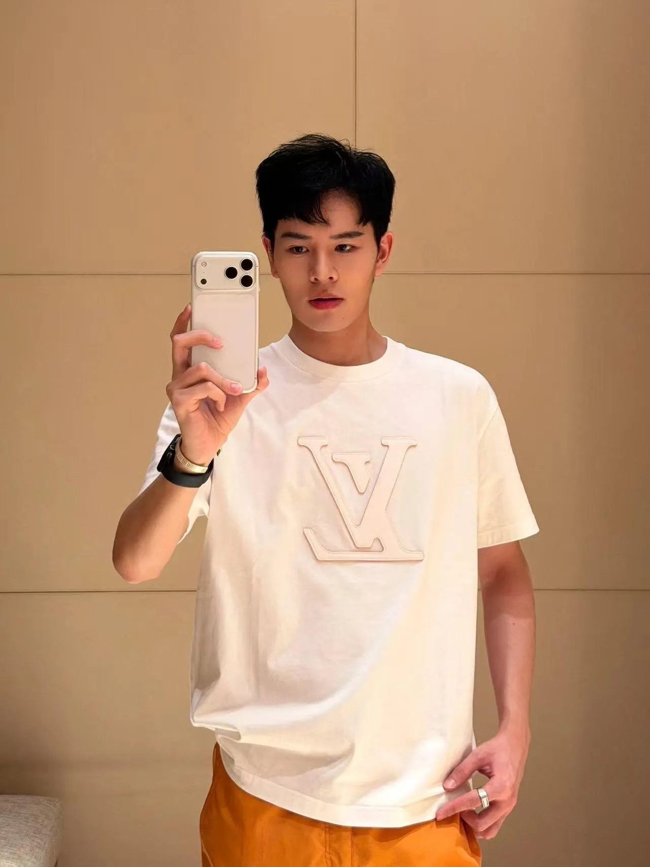 Louis Vuitton/Louis Vuitton laser cut logo short sleeves